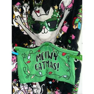 Secret treasures Cat Christmas one piece  pajamas Adult Large 12 - 14.   Sleepwe